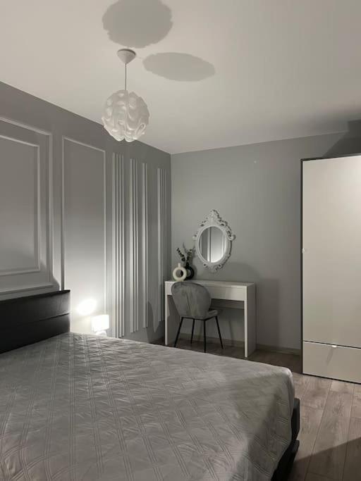 Luxueux Appartement Pres De La Cathedrale Strasbourg Exterior foto