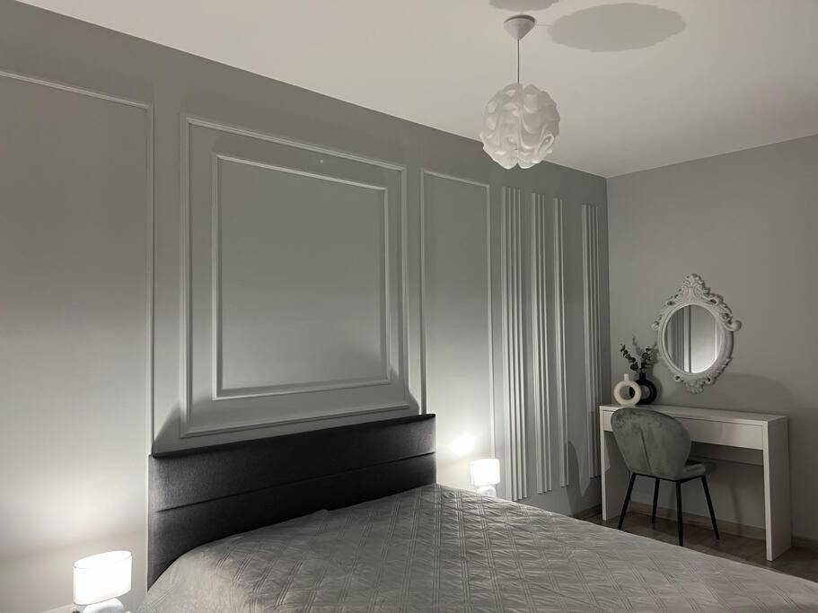 Luxueux Appartement Pres De La Cathedrale Strasbourg Exterior foto