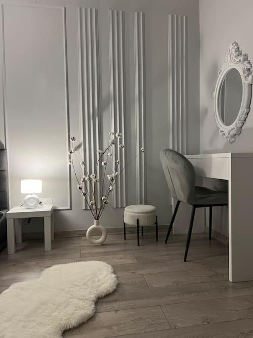 Luxueux Appartement Pres De La Cathedrale Strasbourg Exterior foto