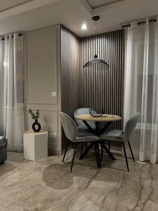 Luxueux Appartement Pres De La Cathedrale Strasbourg Exterior foto